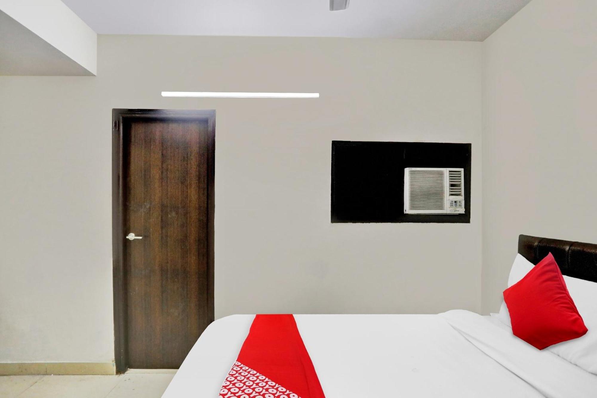 Hotel O Kalkaji Delhi New Delhi Exteriör bild